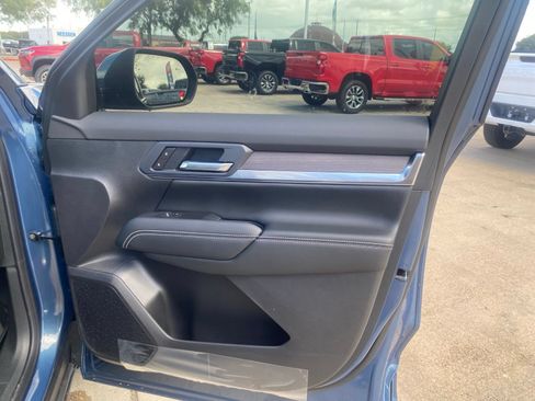 New 2026 GMC Terrain Denali AWD/4WD image 10