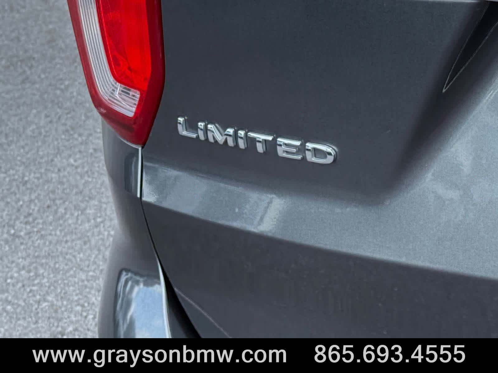 Used 2018 Ford Explorer Limited FWD image 10