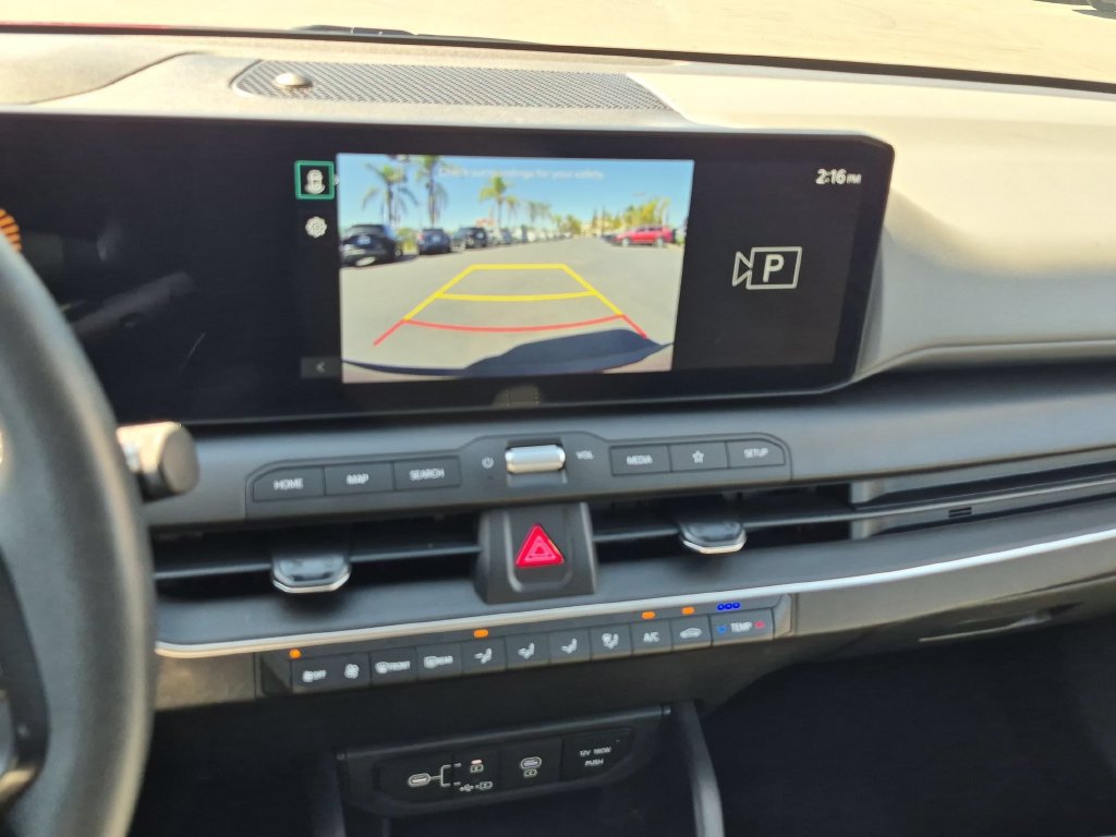 Used 2025 Kia K4 FWD image 16