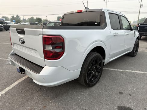 Used 2026 Ford Maverick Lobo AWD/4WD image 3