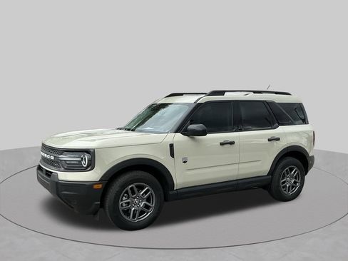 Certified 2025 Ford Bronco Sport Big Bend AWD/4WD image 2