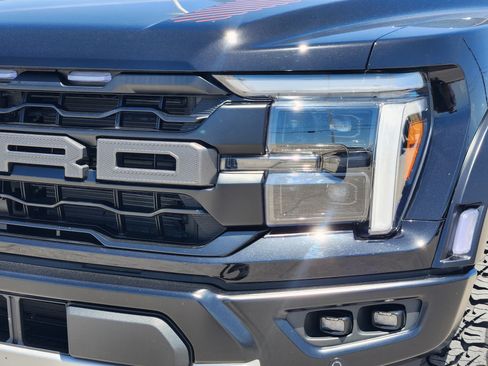 Used 2026 Ford F150 Raptor AWD/4WD image 8