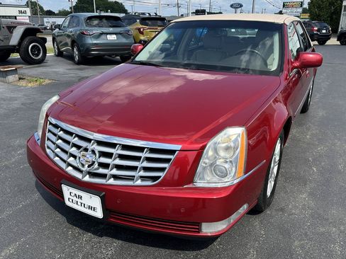 Used 2008 Cadillac DTS FWD image 8