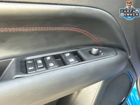 Used 2023 Jeep Compass Trailhawk w/ Trailhawk Convenience Group AWD/4WD image 15