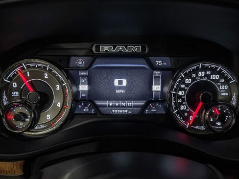 Used 2022 RAM 3500 Limited image 19