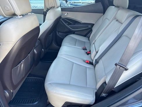 Used 2017 Hyundai Santa Fe Sport image 26