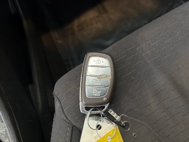 Used 2021 Hyundai Tucson Value FWD image 30