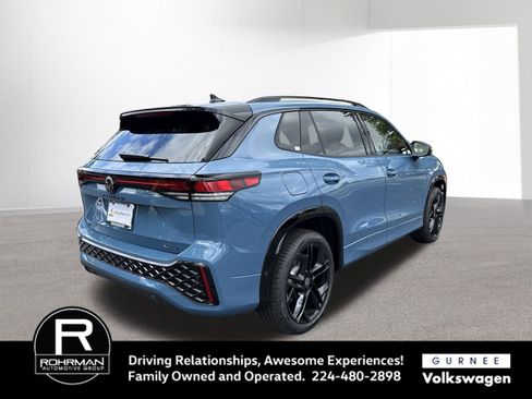 New 2025 Volkswagen Tiguan SE R-Line image 10