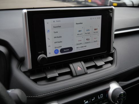 Certified 2025 Toyota RAV4 XLE AWD/4WD image 23