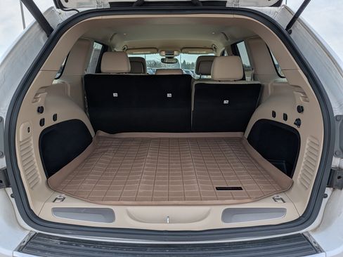 Used 2017 Jeep Grand Cherokee Limited w/ Trailer Tow Group IV image 18