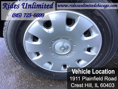 Used 2007 Volkswagen Rabbit 2-Door FWD image 30