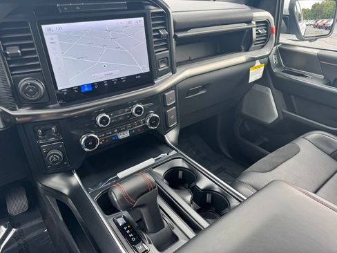 Used 2025 Ford F150 Raptor image 38