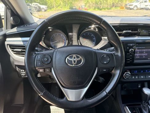 Used 2016 Toyota Corolla S w/ Driver Convenience Package FWD image 14