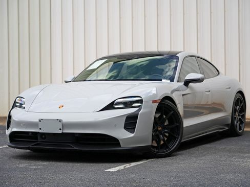 Used 2023 Porsche Taycan GTS w/ Premium Package (P6U) AWD/4WD image 57