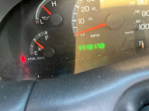 Used 2002 Ford F150 4x4 SuperCrew image 5