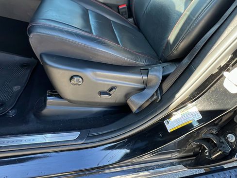 Used 2025 Dodge Durango R/T image 18