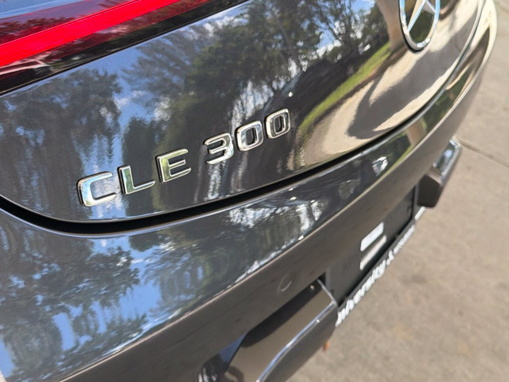 Used 2025 Mercedes-Benz CLE 300 4MATIC Coupe w/ AMG Line image 19