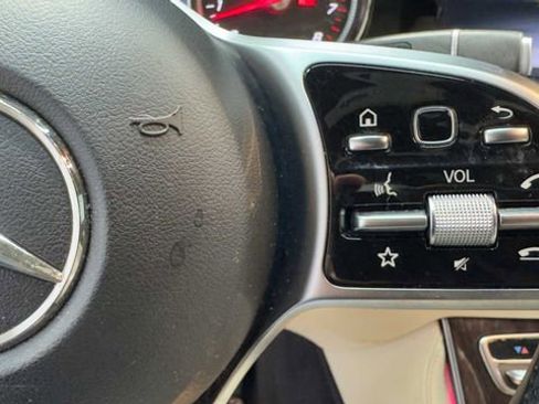 Used 2019 Mercedes-Benz E 300 image 31