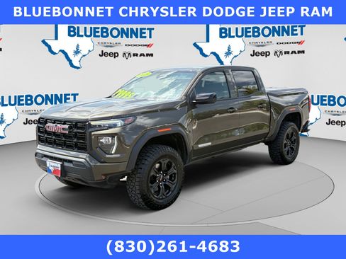 Used 2025 GMC Canyon Elevation AWD/4WD image 1