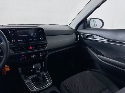 Certified 2025 Kia Seltos LX AWD/4WD image 21