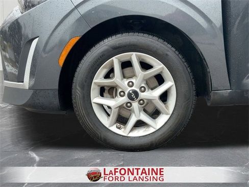 Used 2024 Kia Soul LX w/ Option Group 015 image 32