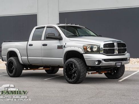 Used 2008 Dodge Ram 2500 Truck SLT w/ Trailer Tow Group AWD/4WD image 14