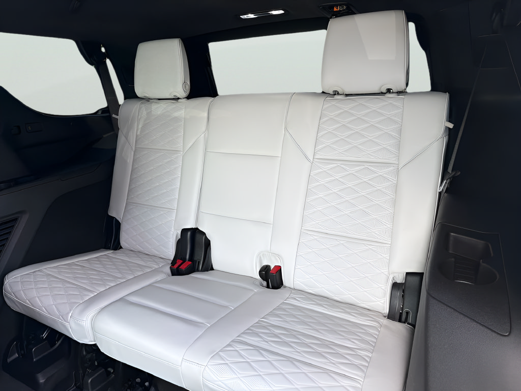 Certified 2026 Cadillac Escalade V w/ LPO, ONYX Package AWD/4WD image 42