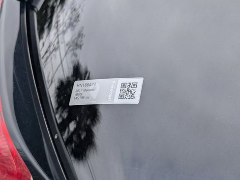 Used 2017 Nissan Murano S w/ Navigation Package image 14