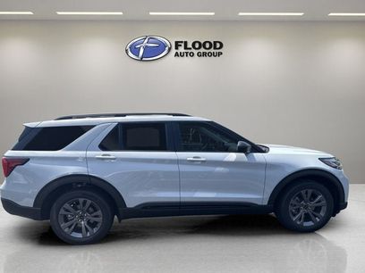 New 2026 Ford Explorer Active w/ Active Comfort Package