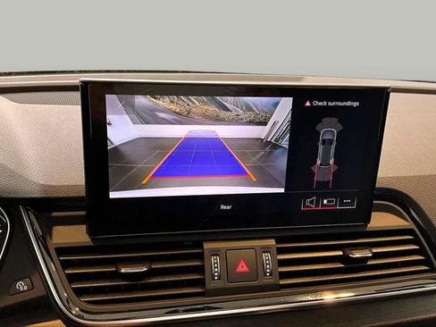 Certified 2023 Audi Q5 2.0T Premium w/ Convenience Package AWD/4WD image 29