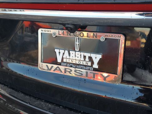 New 2026 Lincoln Corsair Reserve w/ Jet Appearance Package image 31