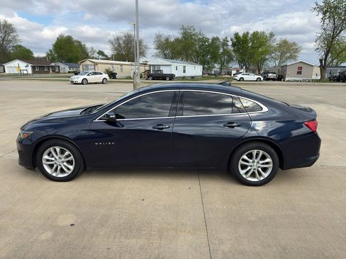 Used 2016 Chevrolet Malibu LT image 6