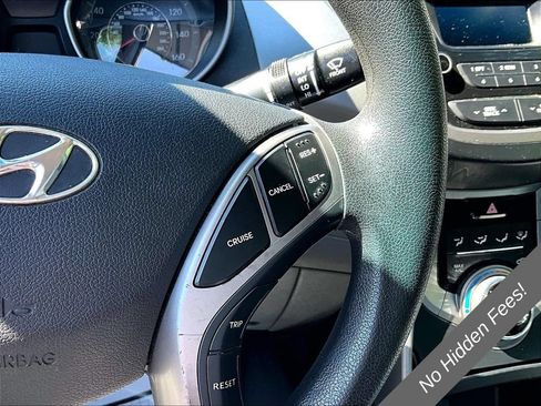 Used 2013 Hyundai Elantra GLS FWD image 16