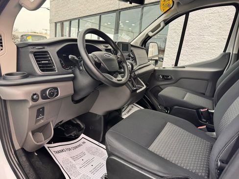 Used 2024 Ford Transit 250 Low Roof w/ Exterior Upgrade Package image 9
