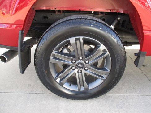 Used 2023 Ford F150 Lariat w/ Equipment Group 502A High image 19