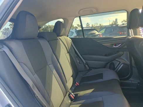 Used 2024 Subaru Outback Premium image 20