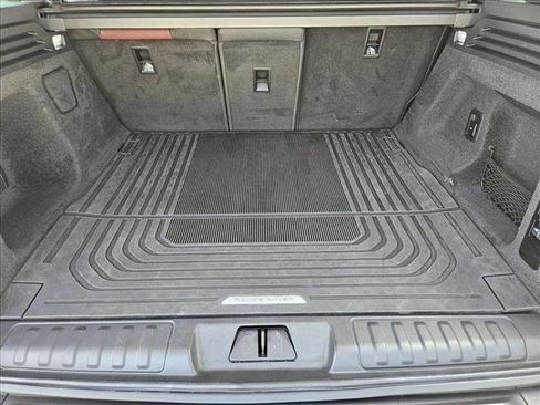 Used 2023 Land Rover Range Rover Sport SE Dynamic image 6