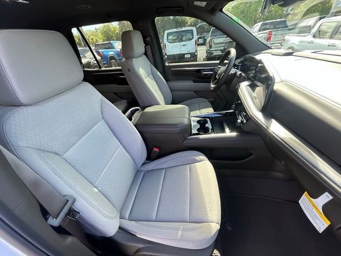New 2026 Chevrolet Tahoe LS RWD image 23