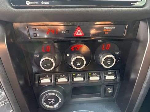 Used 2017 Toyota 86 860 Special Edition RWD image 15