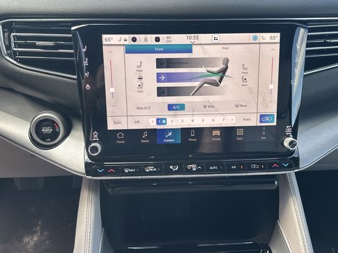 New 2026 Jeep Grand Wagoneer L 4WD w/ Premium Group I image 20