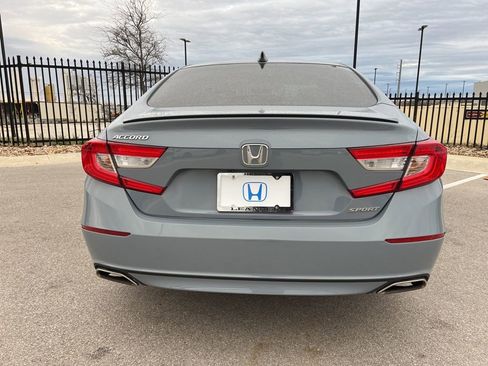 Used 2022 Honda Accord Sport image 5