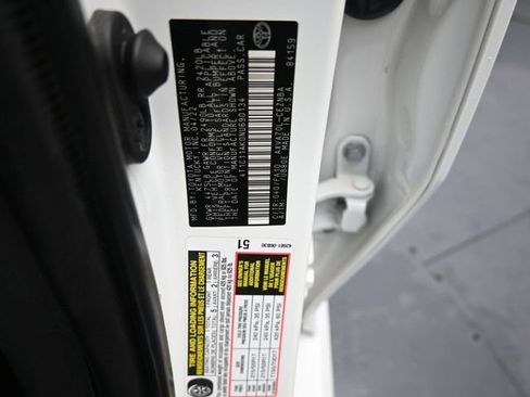 Used 2022 Toyota Camry LE FWD image 19