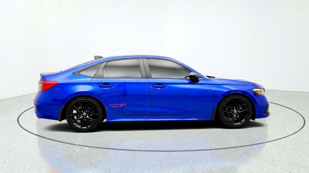 Used 2022 Honda Civic Sport image 4