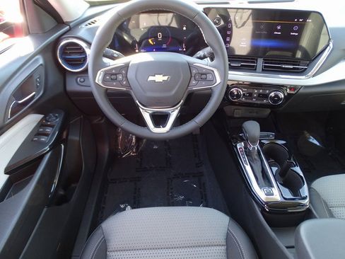 New 2026 Chevrolet Trax LT w/ LT Convenience Package image 19