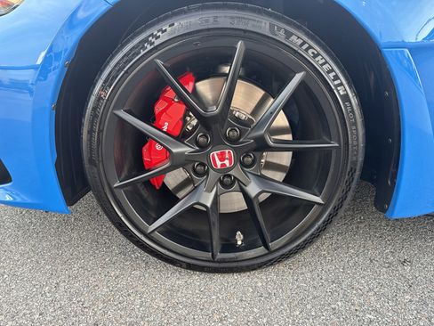 Used 2025 Honda Civic Type R image 10