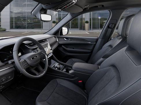 New 2026 Jeep Grand Cherokee Altitude RWD image 22