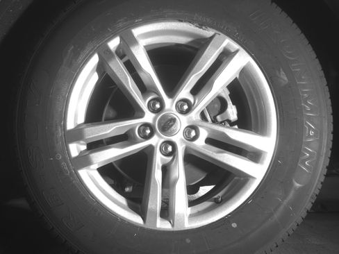 Used 2024 Ford Explorer XLT w/ Equipment Group 202A image 14