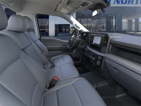 New 2025 Ford F550 4x4 Regular Cab Super Duty image 11