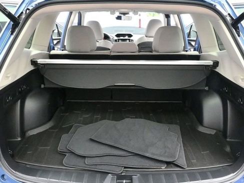 Used 2020 Subaru Forester Premium image 11