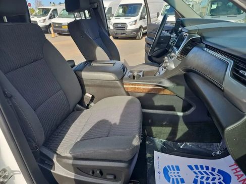 Used 2017 Chevrolet Tahoe 4WD image 21